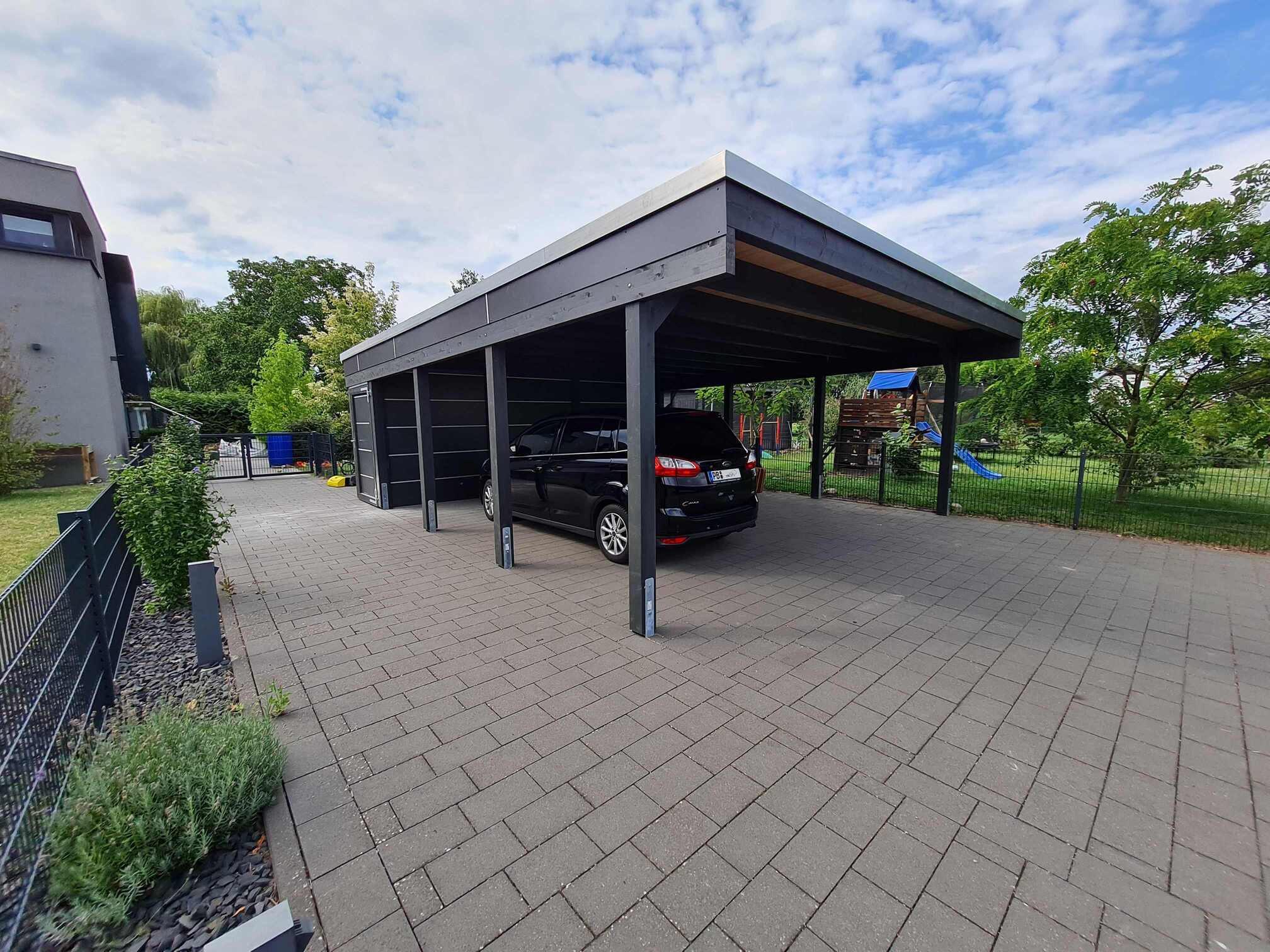 Carport mit HPL-Abstellraum