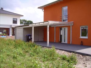 Carport mit Abstellraum hellgrau