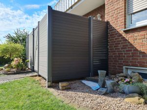 TraumGarten WPC und Aluminium Rhombuszaun